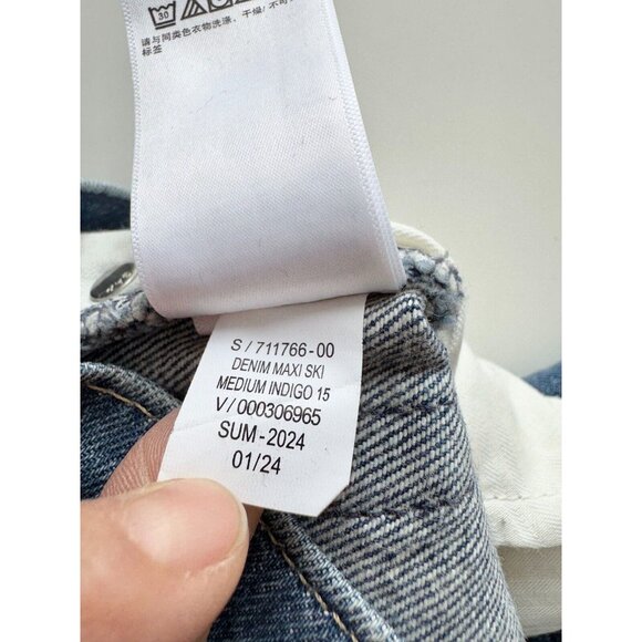 GAP Medium Indigo Wash Stretch Denim Fluted A-Line Maxi Skirt, Size 27/4 - Picture 11 of 12